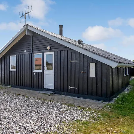 Vakantiehuis Gezellig Huis In Hvide Sande Met Sauna