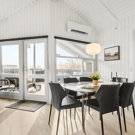 Gezellig Huis In Hvide Sande Met Sauna Vakantiehuis *